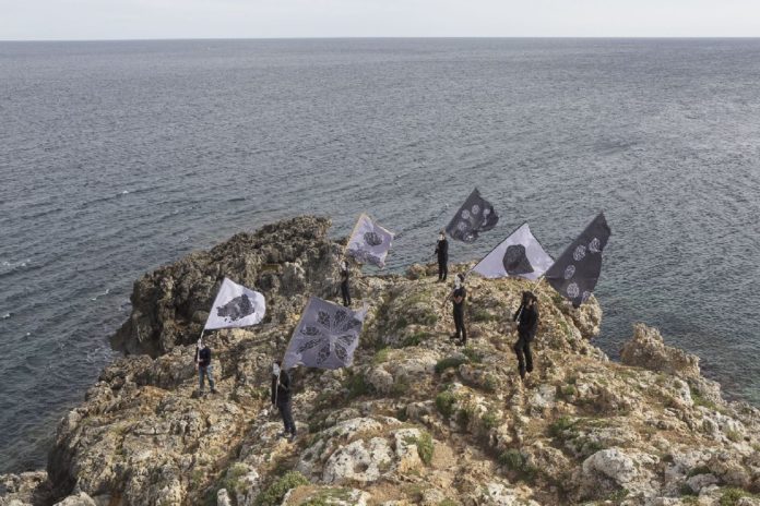 Mostra Terrae Andreco, Parata per il paesaggio, performance prodotta da Ramdom, ph. Yacine Benseddik